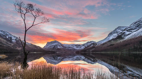 A Winter Escape Filled With Charm and Seasonal Wonder